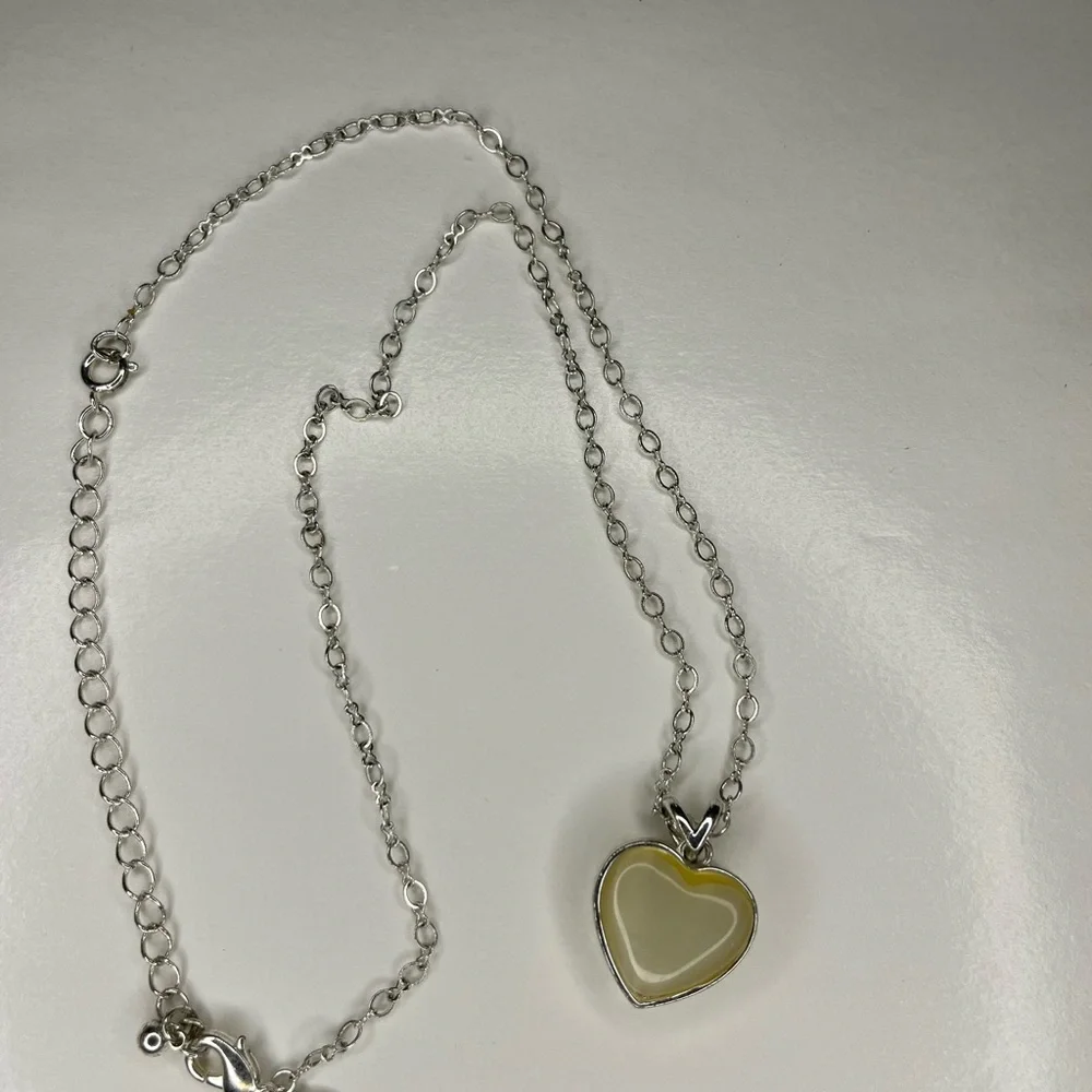 Avon chain has
